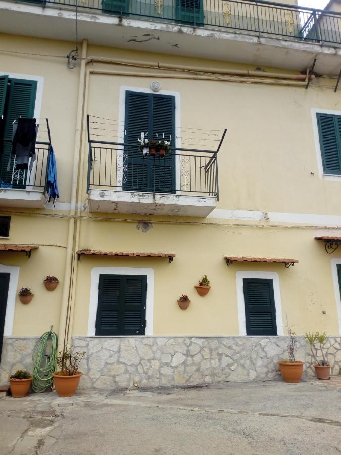 Casa Vacanze Da Rosy Ерколано Екстериор снимка