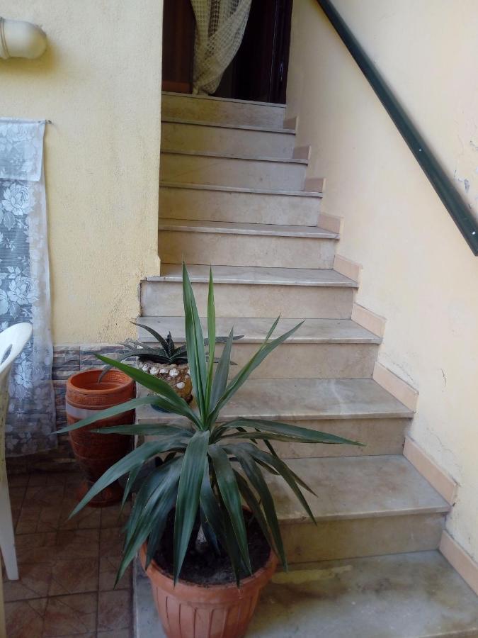Casa Vacanze Da Rosy Ерколано Екстериор снимка